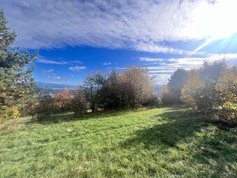 Na predaj pozemok o výmere 1695 m² - Podlavice - 4