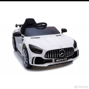 Elektrické autíčko Mercedes AMG - 4
