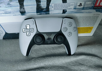 Playstation 5 - 4