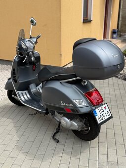 Vespa GTS 300 - 4