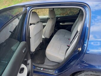 Peugeot 307 - 4