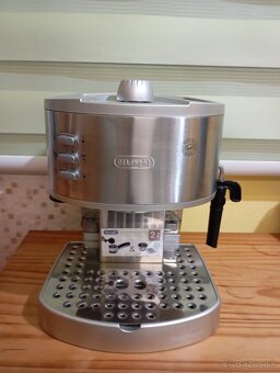 Kávovar DeLonghi - 4