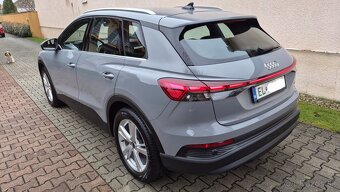 AUDI Q4 E-tron 45 QUATTRO SOH-95% odpočet DPH - 4
