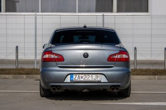 Škoda Superb 3.6 , 4x4 , 191kW, A/T, A6 - 4