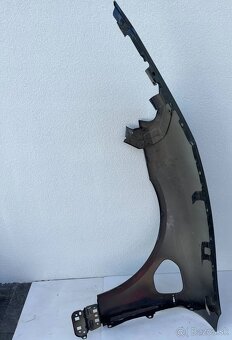 Porsche Taycan pravý blatník - 4