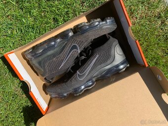 Nike Air Vapormax 21Fk (velkost 43) - 4