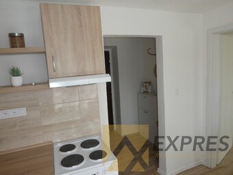 RK EXPRES - na predaj 1 izbový byt v Handlovej. - 4