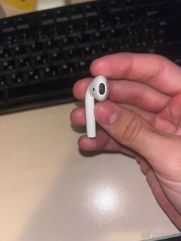 Airpods - 1 generácia 1 - 4