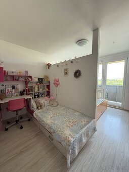 Na predaj pekný 3 izbový byt Bánovce nad Bebravou, 3x balkón - 4