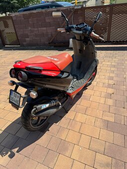 Aprilia SR 50 Street - 4