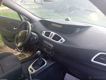 Predám Renault Scenic - 4