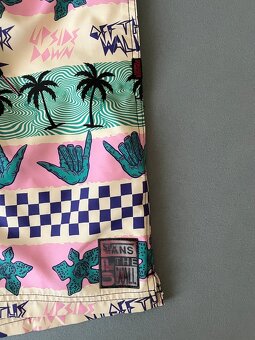Vans x Stranger Things - 4