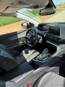 Peugeot 3008 S&S ALLURE - 4
