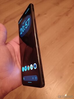 Predám alebo vymením Sony Xperia 1 II - 4