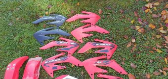 Honda crf 250 model 2004-2007 plasty - 4