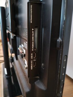 LG 42PN450B - 4