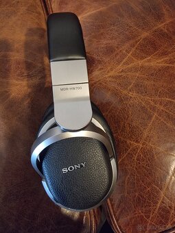 Sony MDR-HW700DS - 4