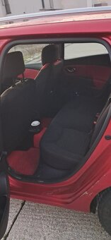 Renault clio 1.2 16v Grandtour 2013 - 4
