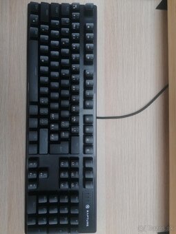 Myš Glorious Model D, klávesnica Rapture X-RAY - 4
