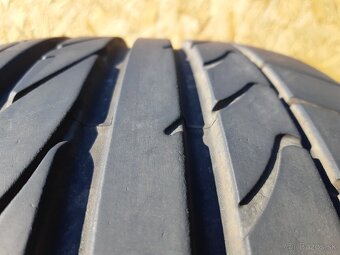 215/40 r17 letne pneumatiky - 4