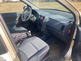 Hyundai Getz 1,4 - 4