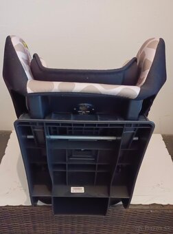 Autosedacka Nania Cosmo Zirafa 0-18 kg - 4