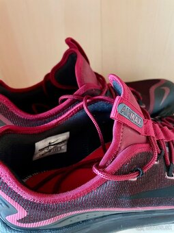Nike Air Max - 4