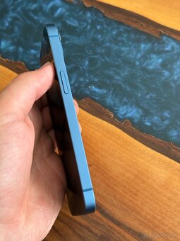 iPhone 13 128gb 100% bateria top stav - 4