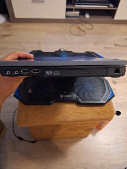 HP Compaq 8510w - 4