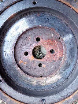 Zotrvačnik škoda 100l ,škoda 105l,škoda 105s,škoda120l,ls - 4