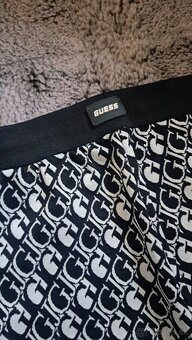 Krásne nohavice GUESS - 4