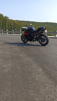 Triumph speed triple 1050 r 2014 - 4