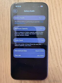 Predám Iphone 16 128 GB v záruke ako nový - 4