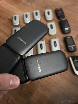 Predám 20 samsungov - 4