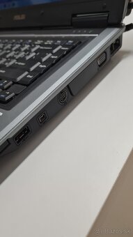 Asus F3E - 4