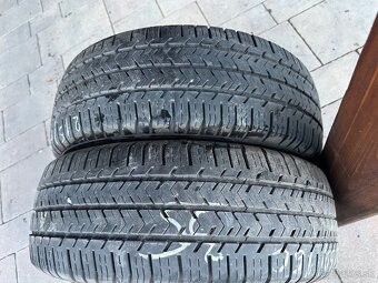 215/60 R16 C MICHELIN - 4