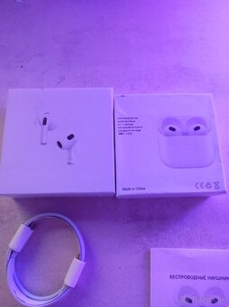 Apple Airpods 3 - 4