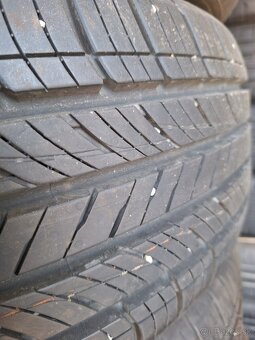 225/60 17 nove - 4