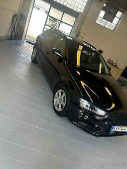AUDI A 4 AVANT - 4
