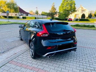 Volvo V40 D4 R-Design - 4
