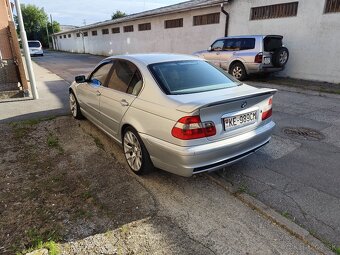 BMW 330xd A 135kw Znížená cena do 25.7. - 4