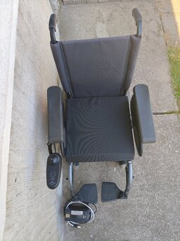 Elektrický invalidný vozík - 4