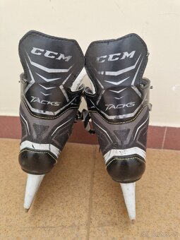 Detské hokejové korčule CCM - 4