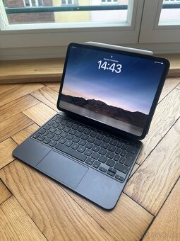 Apple iPad Pro M4 11" 256GB Cellular - 4