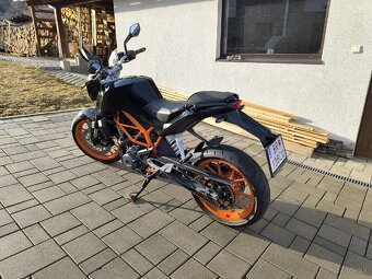 KTM Duke 390 - 4