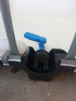 1000 litrová nádrž - 4