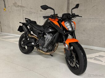 KTM Duke 890 - 4