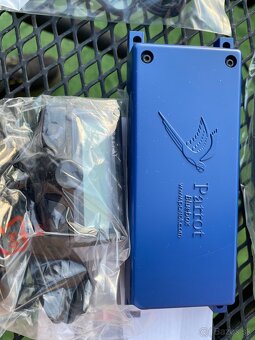 Auto handsfree sada Parrot CK3100LCD - 4