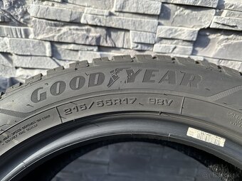 215/55 R17 98V zimné GOODYEAR - 4