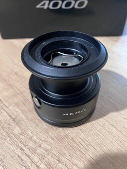 Navijak Shimano Areo 4000 - 4